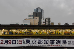 中野駅プラットホーム