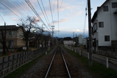 黄昏時の線路