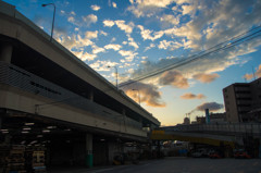 市場の夕景