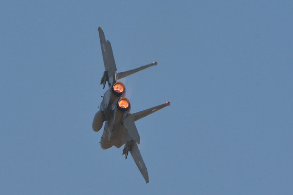 F15後姿
