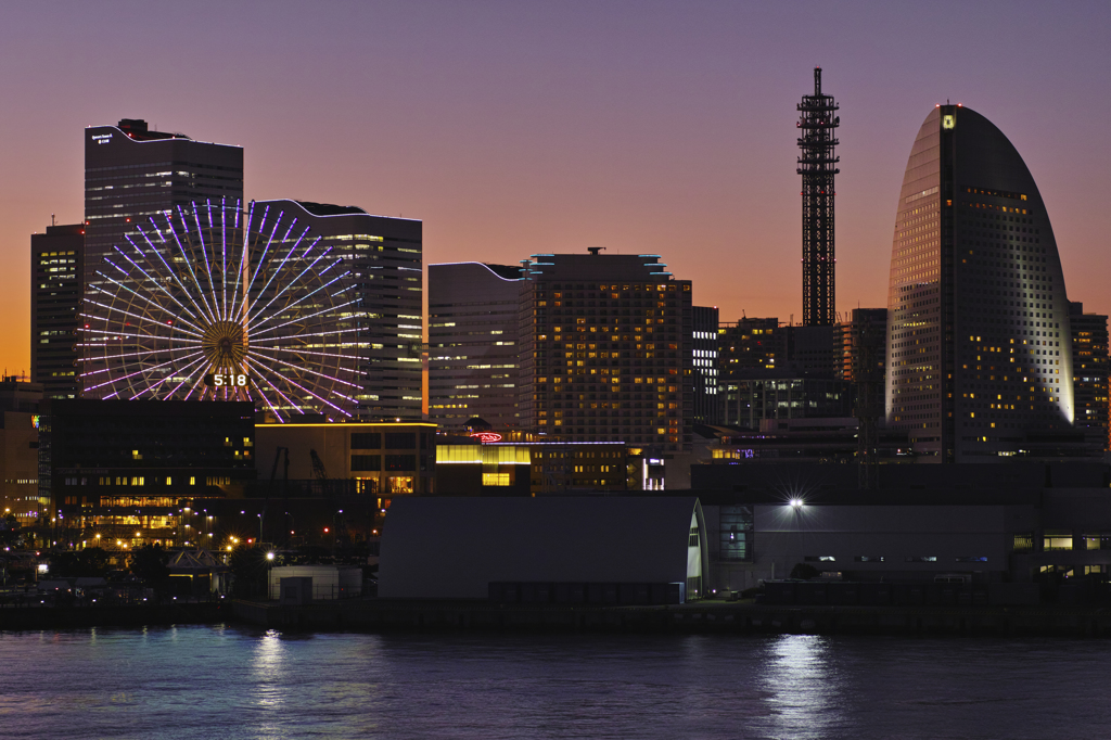 Yokohama Twilight