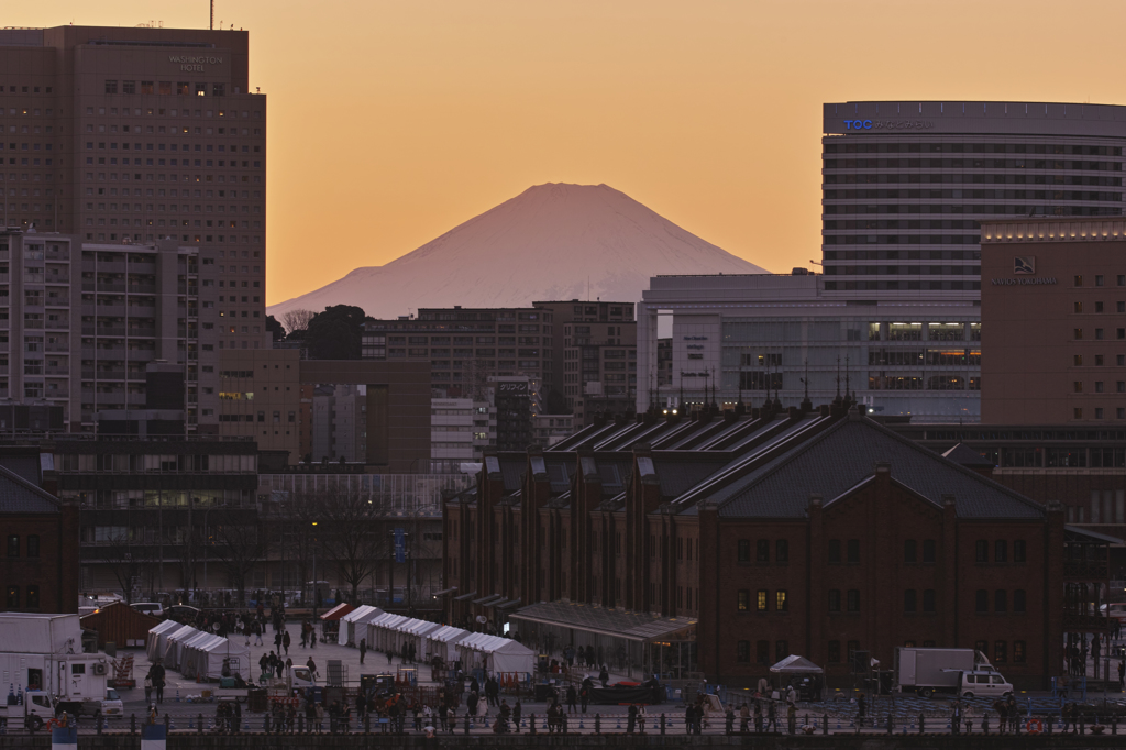 横浜大さん橋からの富士山