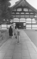 建仁寺の車止め