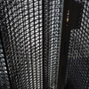 モノクロ写真に見えるけどカラー写真。