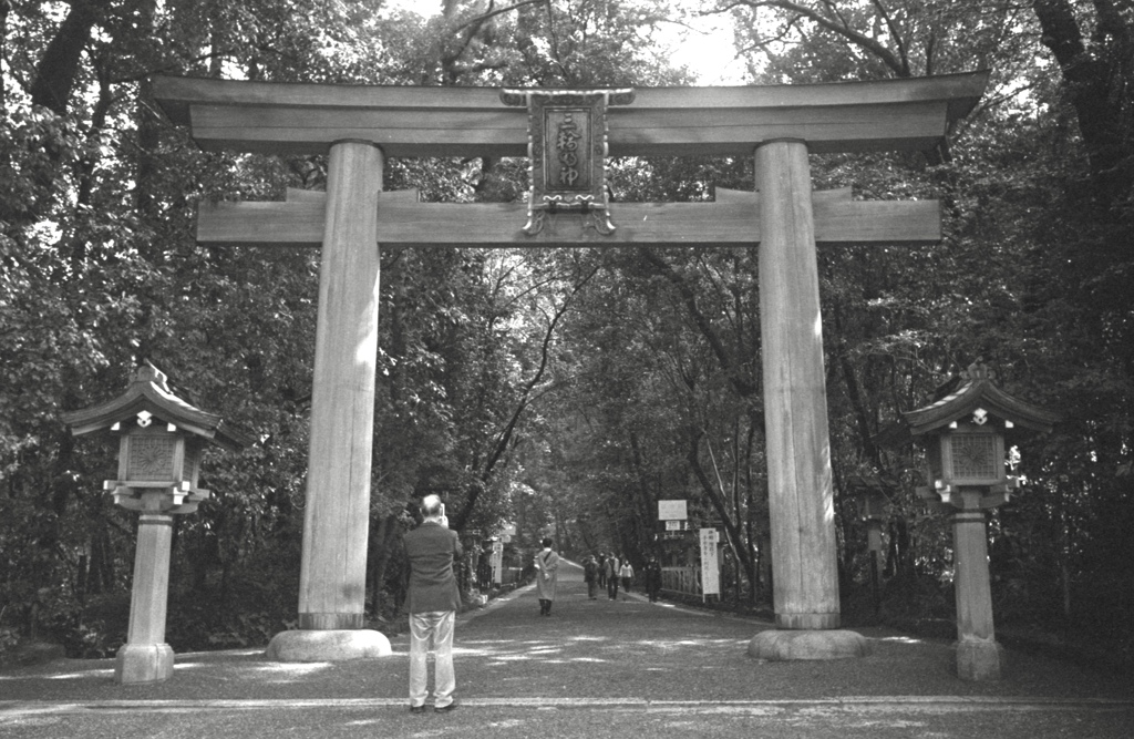 大神神社鳥居