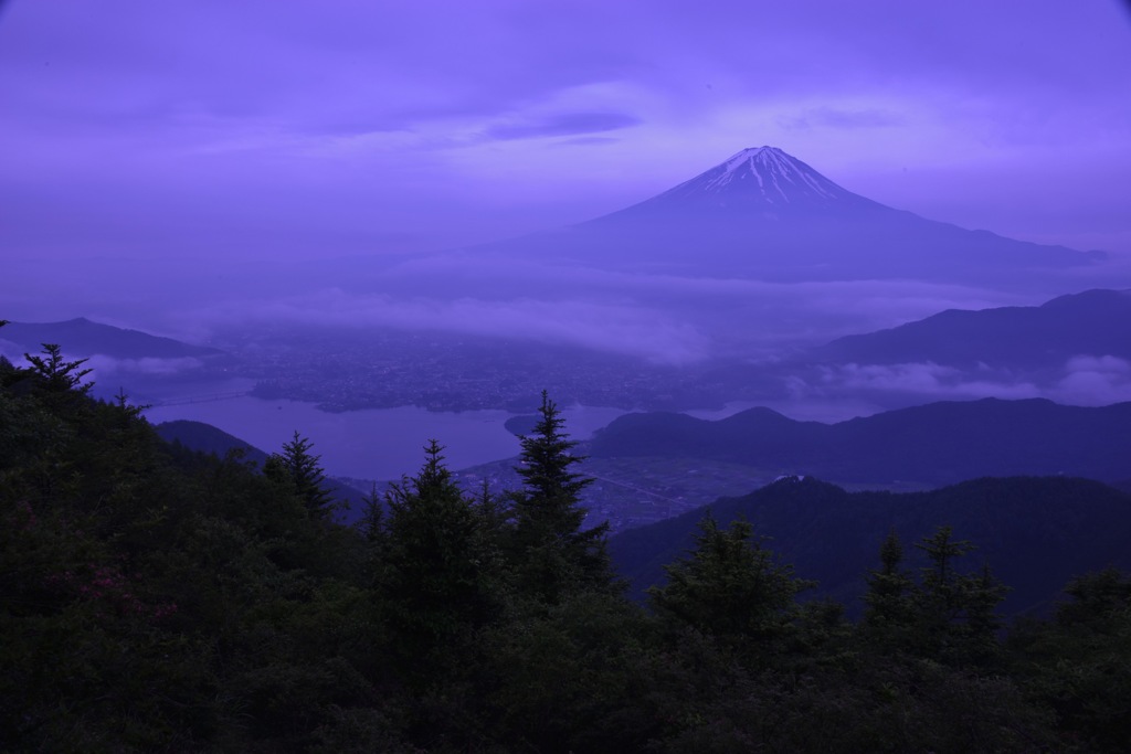 夜明