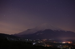 星空と富士山。。