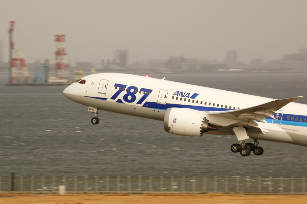 787