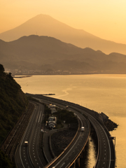 薩埵峠よりの富士山