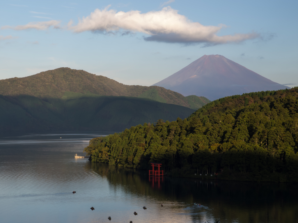 芦ノ湖からの富士山