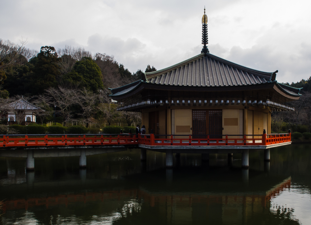 安倍文殊院　浮御堂