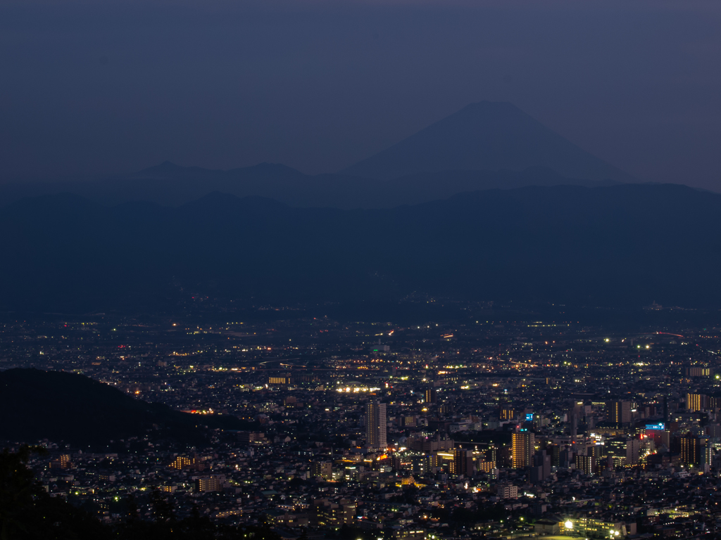 千代田湖　白山　その壱