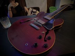 ES-335