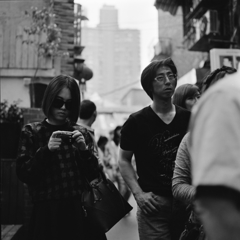 道行く人々