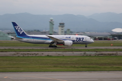 B787