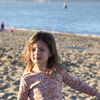海辺の少女