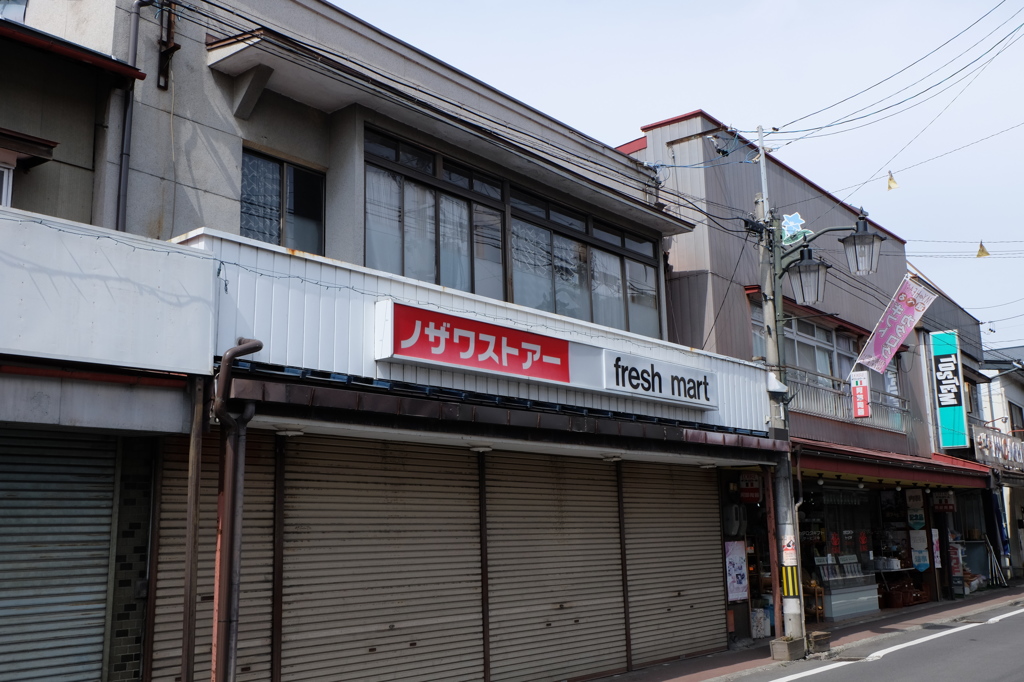 下諏訪・御田町商店街