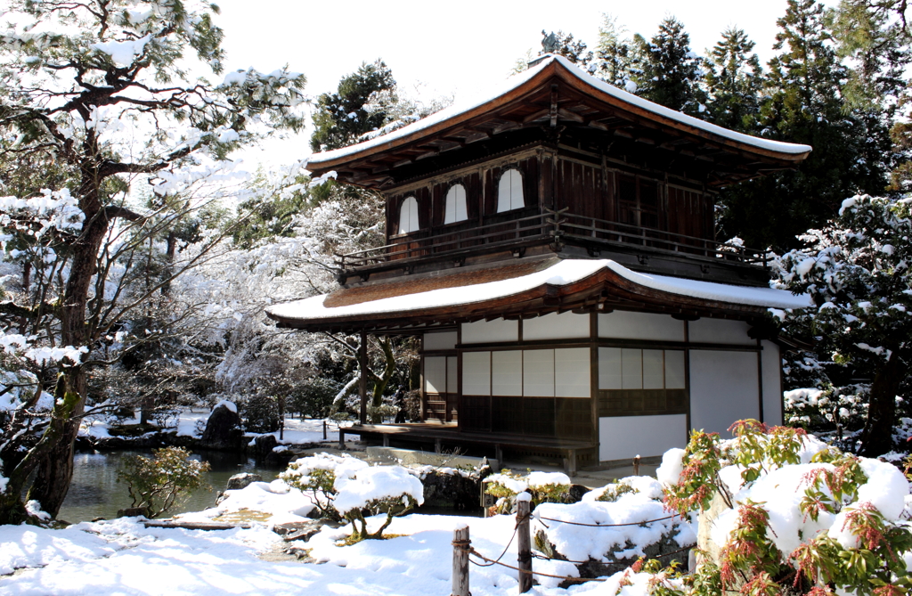 銀閣寺の雪化粧