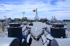 船首