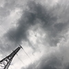 暗い空