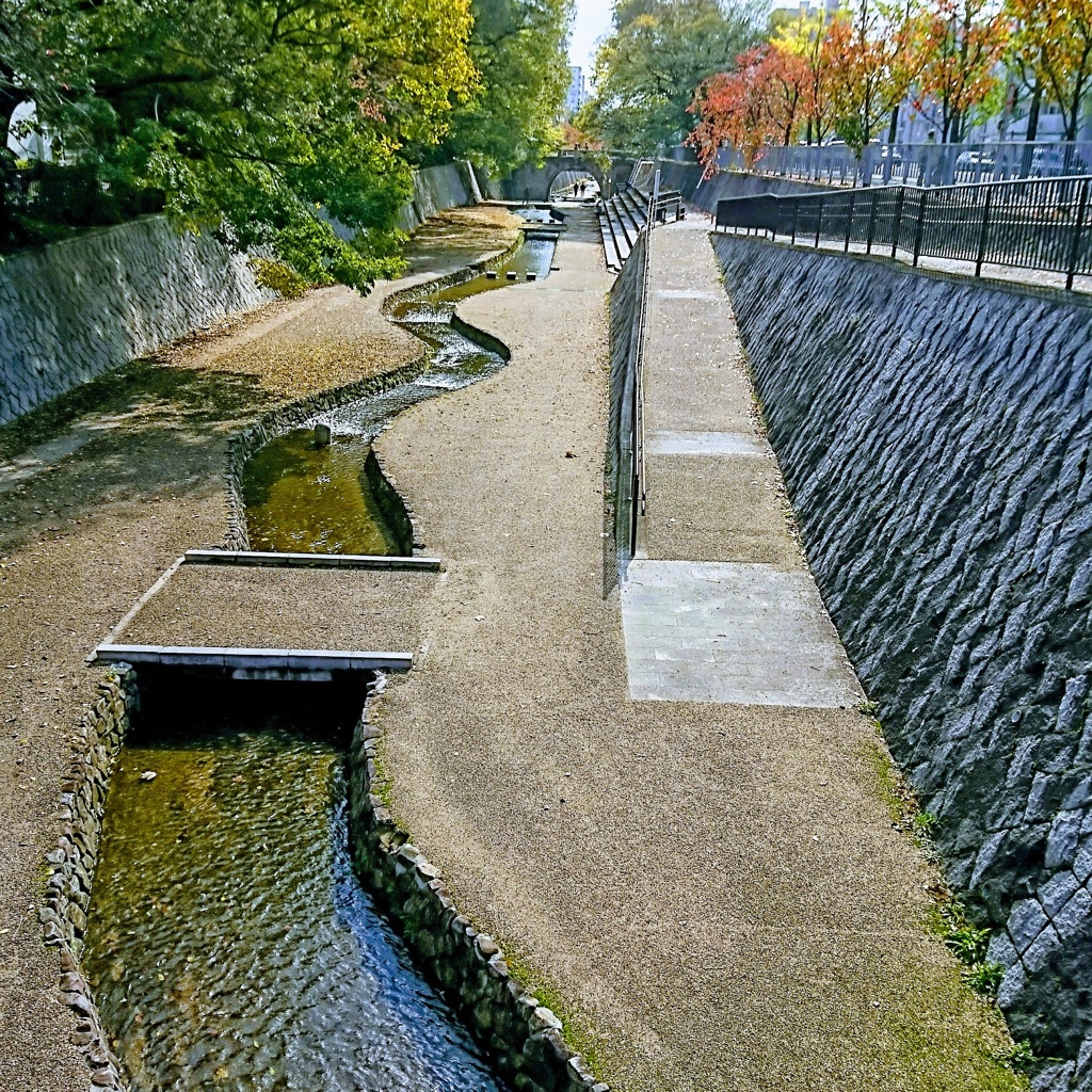 一条戻り橋付近