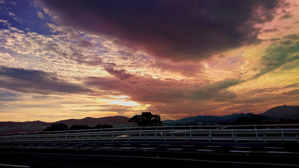 帰り道の空