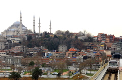 モスクのある街並風景