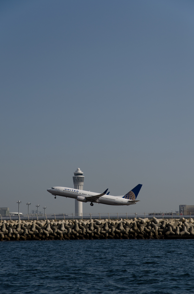 UNITED　B737