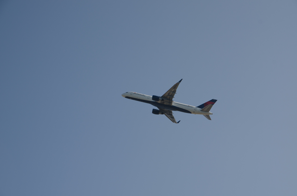 DELTA　B757