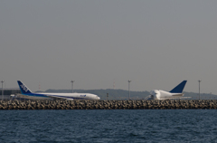 全日空B777とドリームリフター