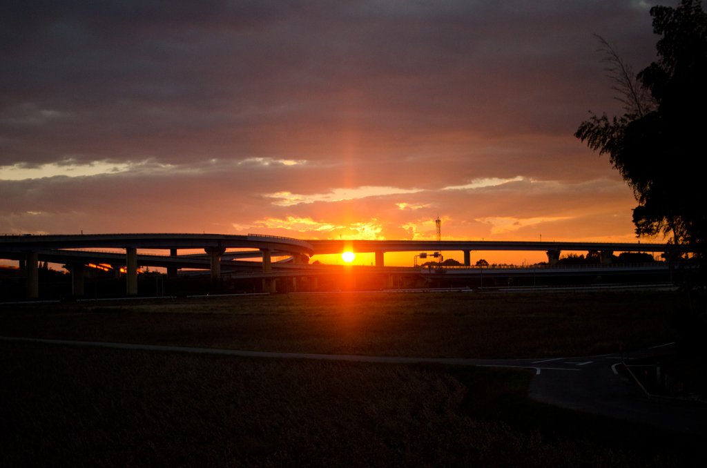 夕陽とジャンクション