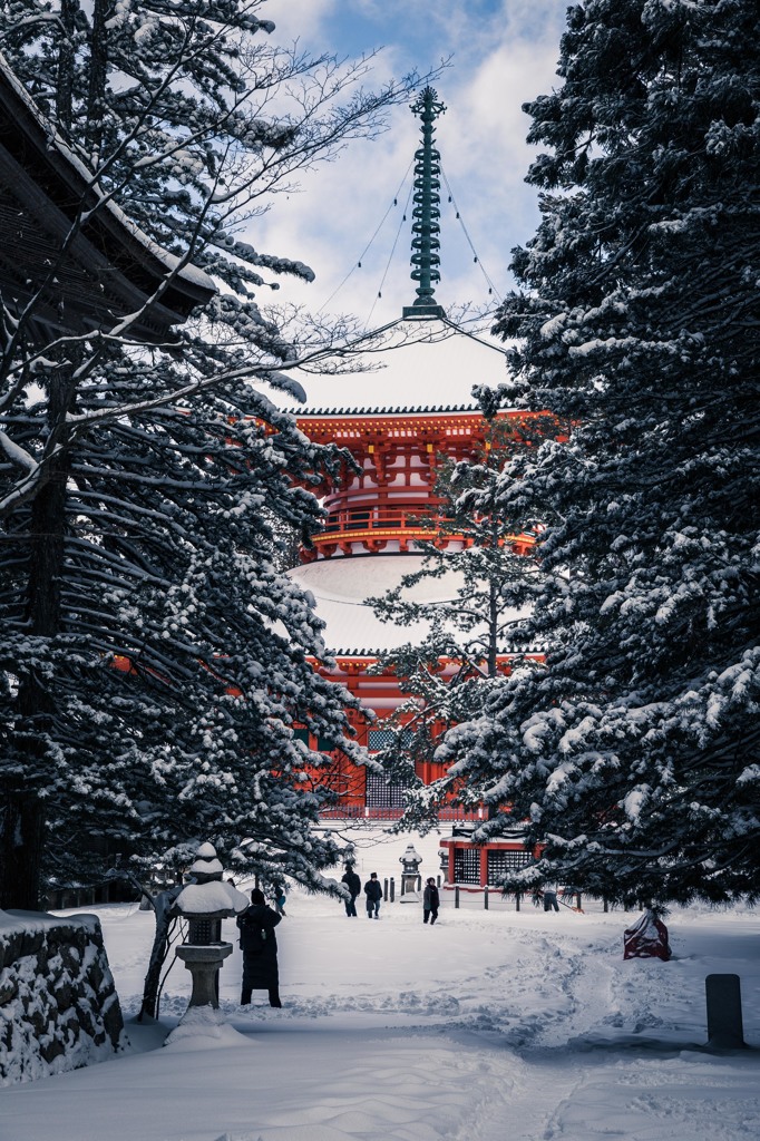 根本大塔
