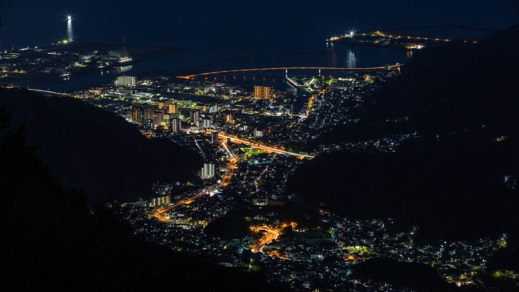 阿賀マリノ大橋