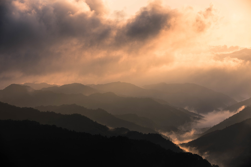 野迫川村　日の出