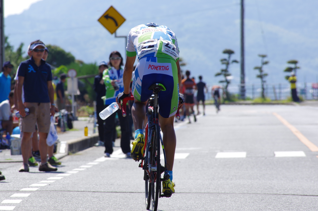 最後尾の勝者