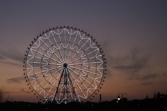 夕闇と観覧車