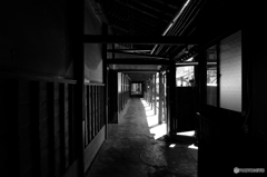 古い酒屋