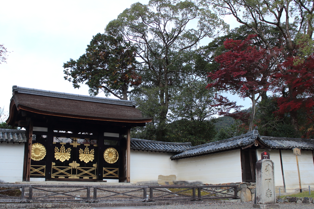 醍醐寺唐門