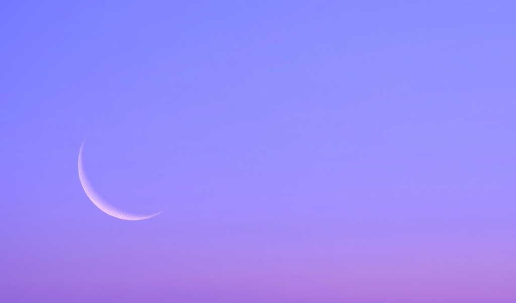 黎明の空の彼方に