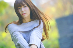 風になびいた髪