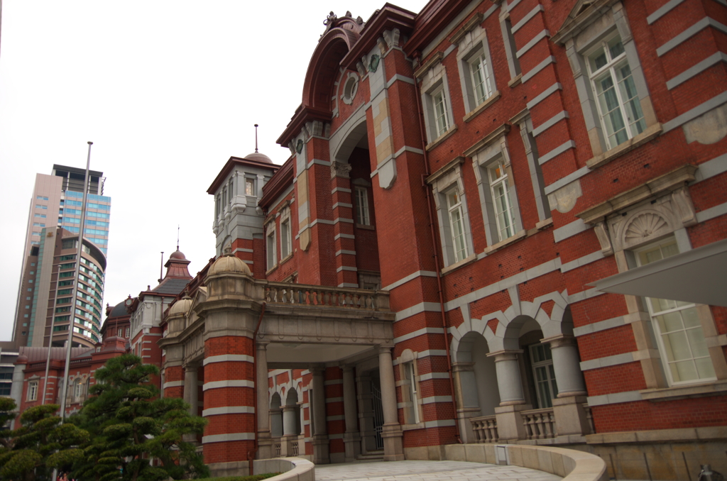 Tokyo station 2