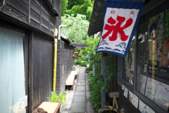 路地の氷屋