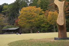 オブジェのある広場