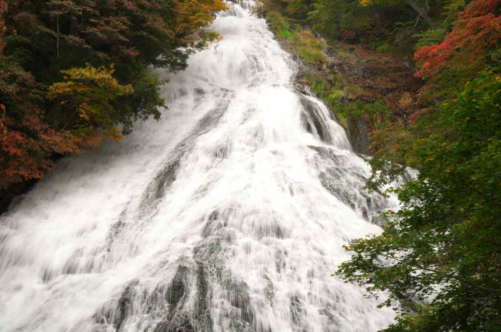 湯滝　下流