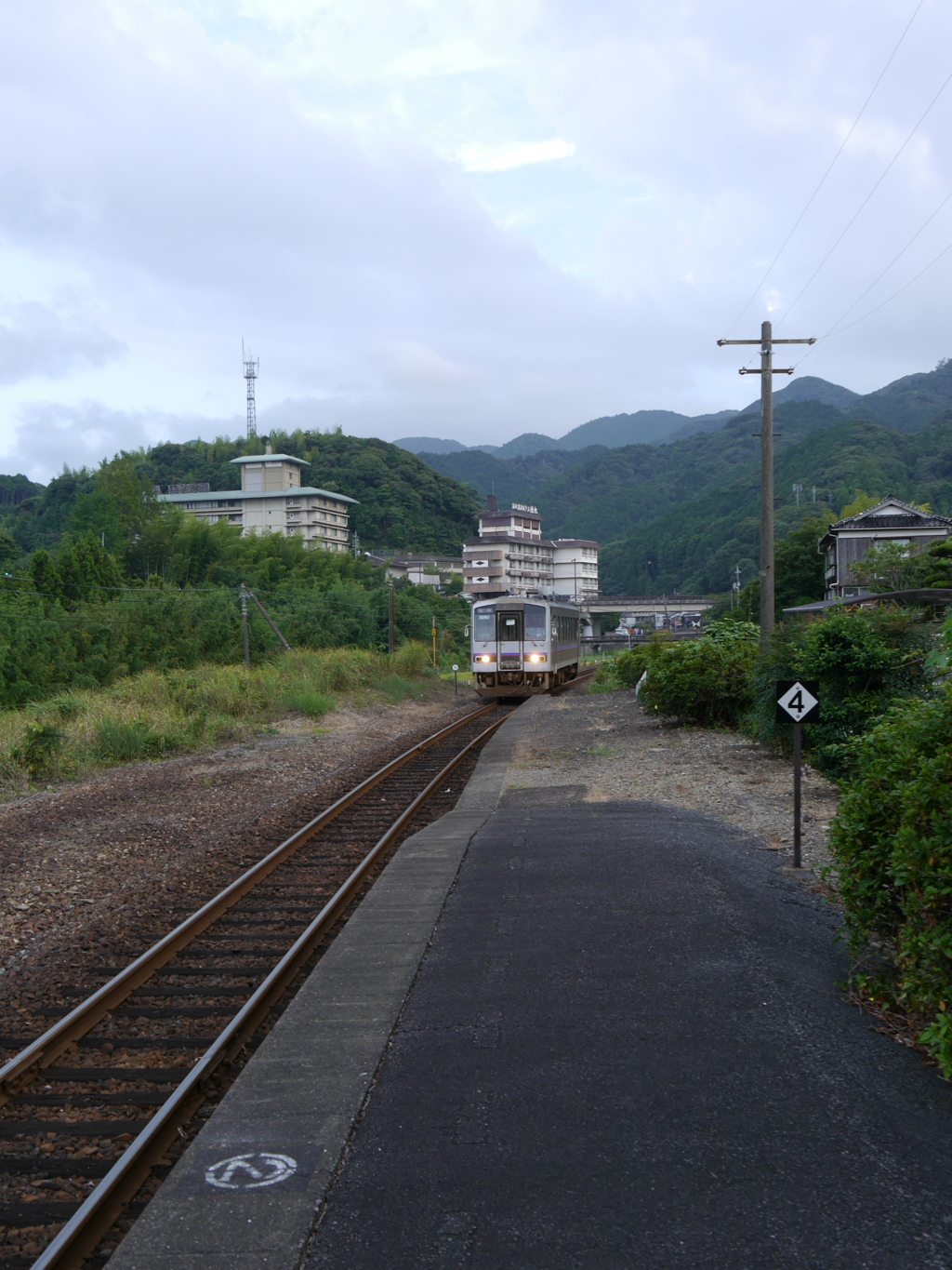 美祢線　長門湯本駅