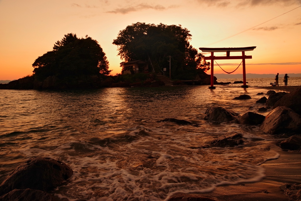 夕暮れの荒平天神1