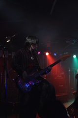 Rosario Ark　Bass:TETSUNARI