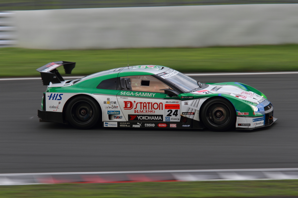 D'station ADVAN GT-R