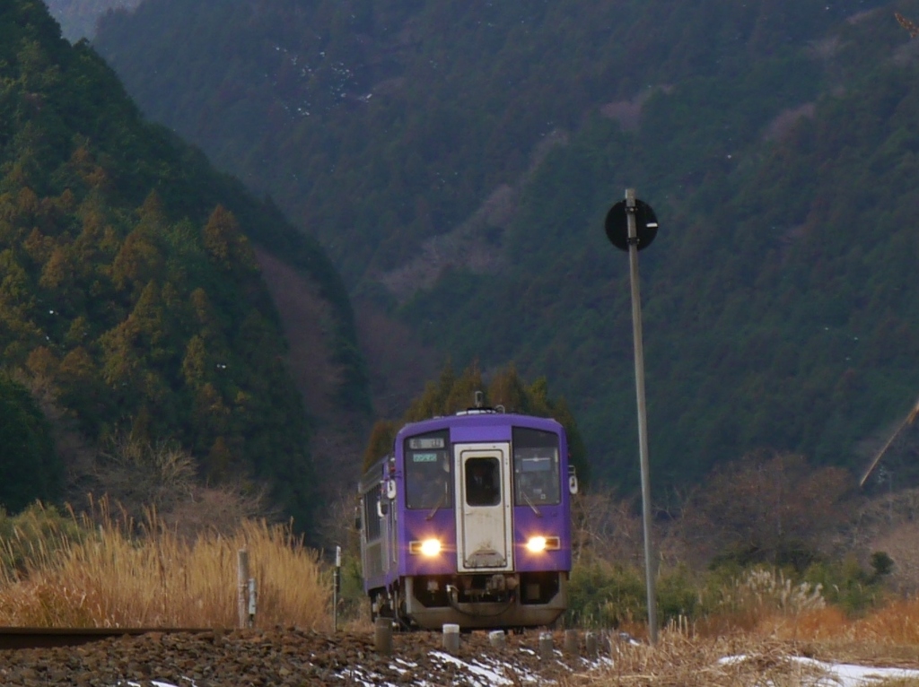 山間を抜けてきた・・・