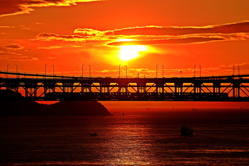 瀬戸内に夕焼け